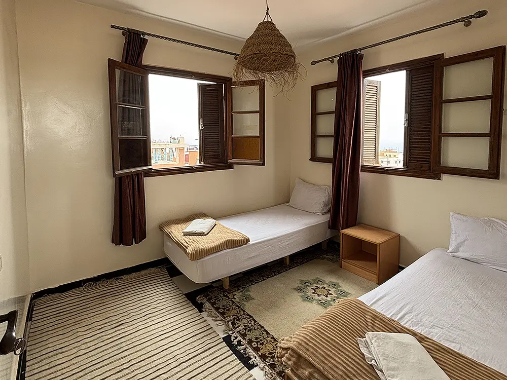 7_ 2 Single Beds Room 2