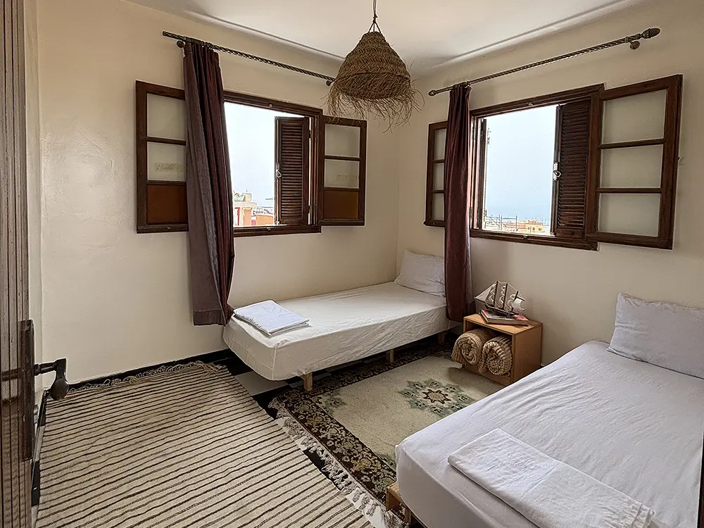 7_ 2 Single Beds Room 4